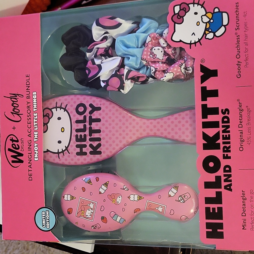 Hello Kitty Brush Set,mini&original detangler,Goody scrunchies